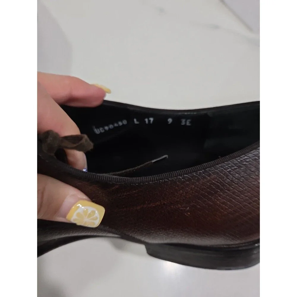 Salvatore Ferragamo Studio Brown Pebbled Leather Oxford Lace-Up Shoes 9 SB7